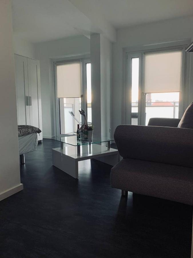 Apartment Mit Penthouse Charakter In Dresda Exterior foto