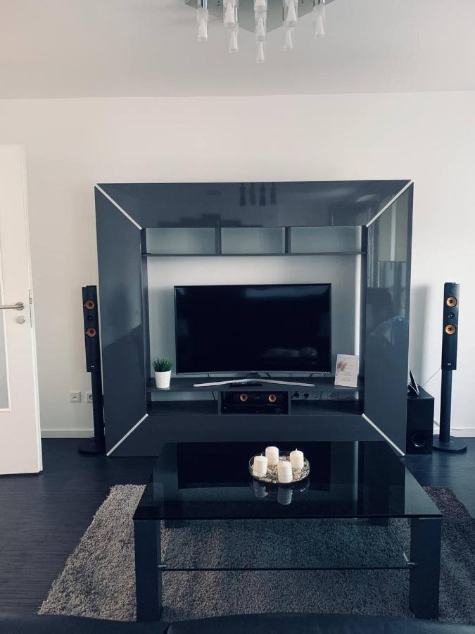Apartment Mit Penthouse Charakter In Dresda Exterior foto